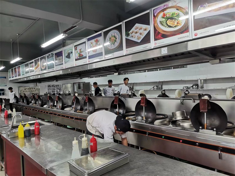 蕪湖校區(qū)食堂廚房設(shè)備采購項目